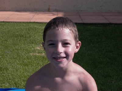 Click for original image 17k 400x300