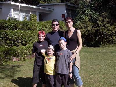 Click for original image 70k 400x300